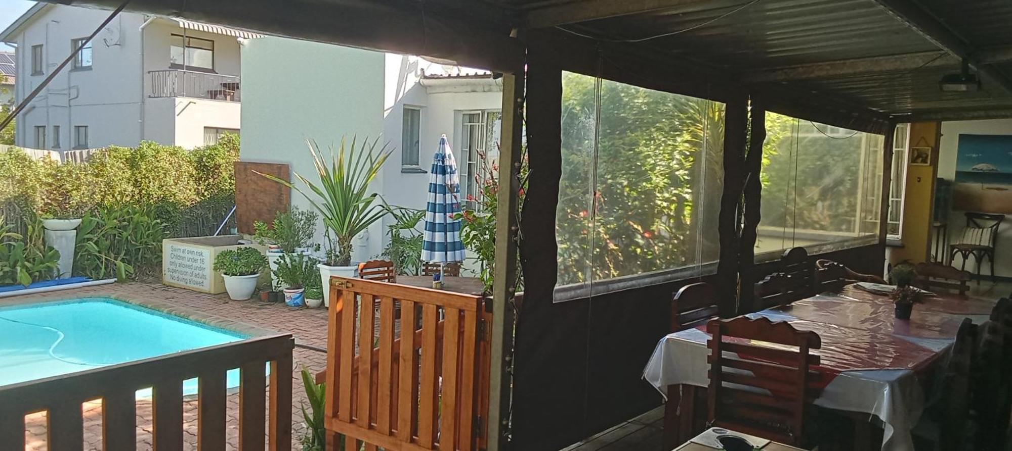 Aquarius Bed And Breakfast 제프리스 베이 외부 사진
